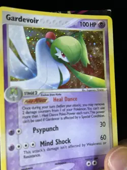 Pokemon TCG Gardevoir Emerald 4/106 Holo Rare Card - Image 3