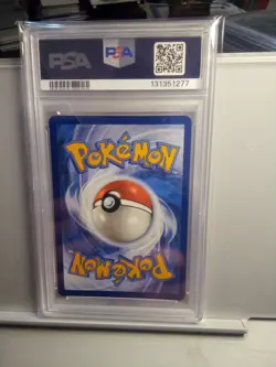 2023 Pokemon Mew En Moltres #146/165 Psa 10 - Image 2
