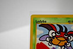 Pokemon TCG - Ledyba 63/111 Neo Genesis 1st Edition - NM - Image 5