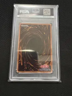 Yu-Gi-Oh Blue Eyes White Dragon PSA10 Ultimate Rare Japanese Card - Image 2