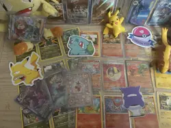 🔥 Pokemon TCG Mixed Collection Lot – 80+ Cards, Tins, Binders, Plush & More 🔥 - Image 3