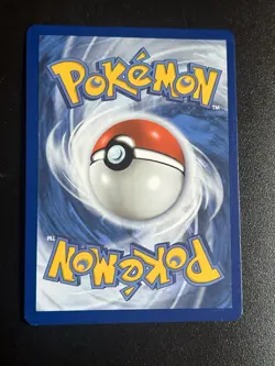 Pokemon TCG Golurk v Evolving Skies Holo Ultra Rare Card 070/203 - Image 2