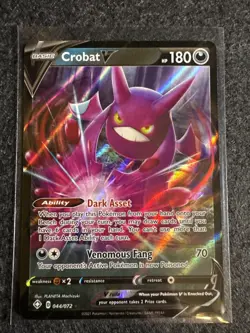 Crobat V 044/072 Pokemon TCG Shining Fates Ultra Rare Full Art Pokemon - Image 1