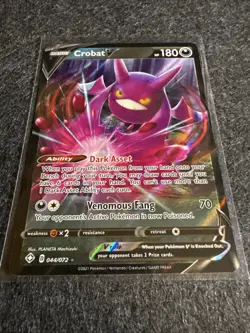 Crobat V 044/072 Pokemon TCG Shining Fates Ultra Rare Full Art Pokemon - Image 2