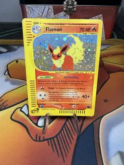 Pokemon Flareon Holo SWIRL Skyridge H7/H32 MP 2003 WOTC - Image 1