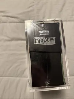 Pokemon Sword & Shield Evolving Skies Elite Trainer Box With Acrylic 728192533419 - Image 3