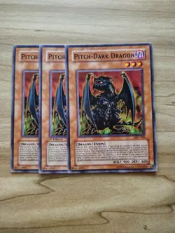 Yu-Gi-Oh! - Pitch-Dark Dragon 3X - Complete Playset - Image 1