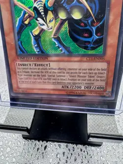 Insect Queen CT1-EN005 YuGiOh Collectible Tins 2004 Limited Edition - Image 3