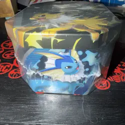 Pokemon Trading Card Game: Eevee Evolutions Tin - Booster Pack New 820650809057 - Image 3
