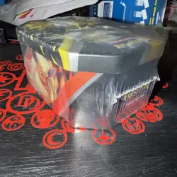 Pokemon Trading Card Game: Eevee Evolutions Tin - Booster Pack New 820650809057 - Image 4