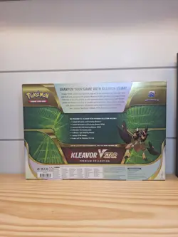 Pokemon TCG: Kleavor VSTAR Premium Collection Pokemon Center - Image 2
