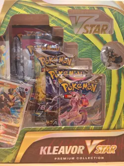 Pokemon TCG: Kleavor VSTAR Premium Collection Pokemon Center - Image 3