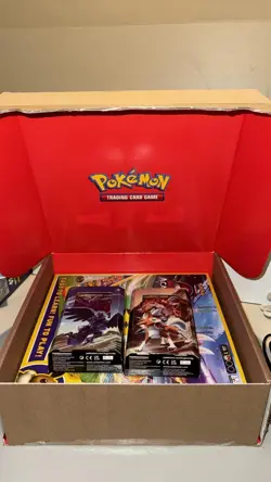 Pokemon TCG Battle Academy, ycanroc V Battle Deck & Corviknight *CUSTOMER RETURN - Image 4