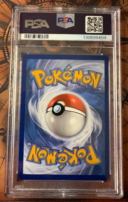 Morpeko VMAX 038 - PSA 10 - Shining Fates - Pokemon TGC - Image 2