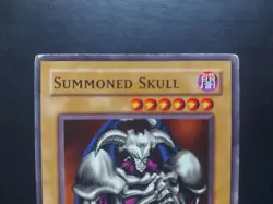 Yugioh - Summoned Skull SDY-A004 Common - Image 2