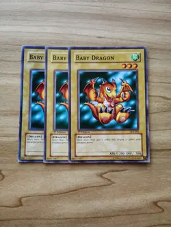 Yu-Gi-Oh! - Baby Dragon 3X - Full Playset - Image 1