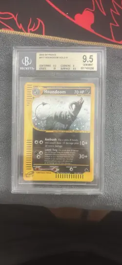 Houndoom Holo H11/H32 Skyridge 2003 Vintage Pokemon TCG BGS 9.5 Gem Mint - Image 1