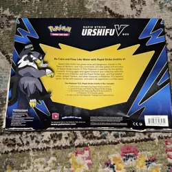 Dented box read see pictures !!!!!POKEMON TCG RAPID STRIKE URSHIFU V Box - Image 5