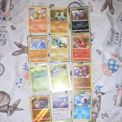 Pokemon TCG 12-Card Lot Growlithe Larvitar Sableye Mienfoo Machop Regular Foil - Image 1