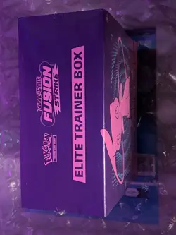 Nintendo Pokemon TCG: Sword & Shield Fusion Strike Elite Trainer Box 820650809330 - Image 5