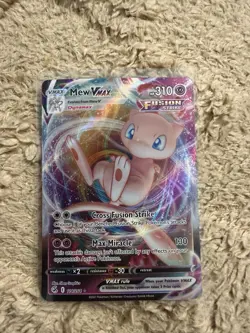 Mew VMAX 114/264 Pokemon Sword & Shield: Fusion Strike Pokemon TCG MP - Image 1