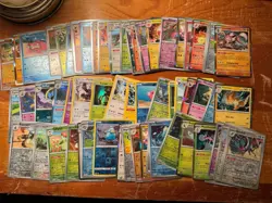 Pokemon 2800 Bulk And Foil Cards Near Mint - Image 1