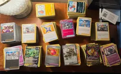 Pokemon 2800 Bulk And Foil Cards Near Mint - Image 3