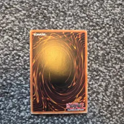 YuGiOh Stardust Dragon GLD3-EN037 Gold Series 3 Gold Rare Limited Ed - Image 2