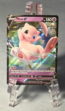 Mew V | Pokemon Swsh03: Darkness Ablaze Ultra Rare Full Art Holo 069/189 - Image 1