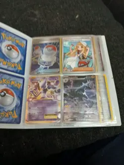 Pokemon TCG Mixed Card Lot Binder Pikachu Charizard Mewtwo Raichu Venusaur - Image 3