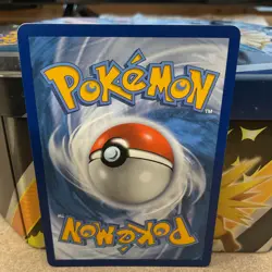 Pokemon Medicham V 186/203 SWSH07 Evolving Skies Ultra Rare Full Art Holo 210 HP - Image 2