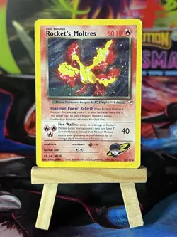 Pokemon Rocket's Moltres Gym Heroes Holo Rare Unlimited 012/132 Card damaged - Image 1