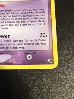 2005 Unown (V) V/28 Unseen Forces Holo Vintage LP Pokemon TCG - Image 4