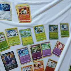 Pokemon TCG Chilling Reign 2021 Joblot Bundle NM Condition - Image 3