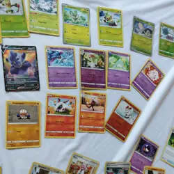 Pokemon TCG Chilling Reign 2021 Joblot Bundle NM Condition - Image 4