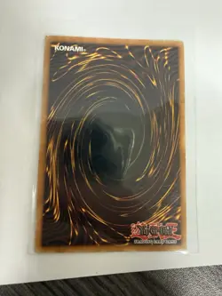 Yu-Gi-Oh! Blue-Eyes White Dragon 3000 ATK Ultra Rare SDK-001 Holo - Image 4