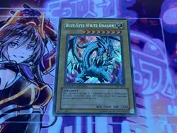 Yu-Gi-Oh! Blue-Eyes White Dragon (MP/LP) BPT-003 2002 Collectors Tin Limited - Image 1