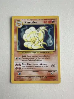 Ninetales - Holo - 12/102 Base Set - Pokemon TCG - 1999 - Image 1