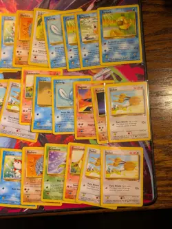 Pokemon Bulk WotC 65 Card Vintage Lot Base-Fossil-Mixed Sets DMG-NM - Image 5