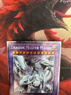DRAGON MASTER MAGIA - PLATINUM SECRET RARE - Near Mint - RA04-EN055 - Yugioh - Image 3