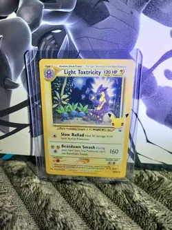Pokemon Light Toxtricity SWSH137 25th Celebrations Black Star (Standard Size) - Image 1