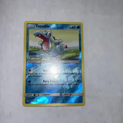 Totodile 22/70 Dragon Majesty Reverse Holo Pokemon Trading Card Game - Image 1