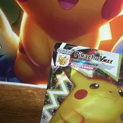 Pokemon Pikachu TCG VMAX Vivid Voltage 044/185 Regular Ultra Rare Nm Near Mint - Image 2
