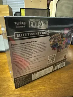 Pokemon TCG ETB Evolving Skies Trainer Box Sealed No Returns 820650808944 - Image 4