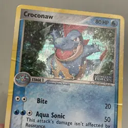 Pokemon TCG 2005 EX Unseen Forces Card -- Croconaw 38/115 Holo Foil DAMAGED - Image 4