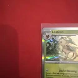 POKEMON LEAFEON HOLO 005/131 PRISMATIC EVOLUTIONS PACK FRESH - Image 4