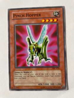 Pinch Hopper - IOC-EN078 - Common - Unl Edition - NM - Yugioh! - Image 1
