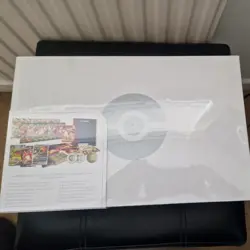 Charizard Ultra Premium Collection UPC Box Sword & Shield Pokemon - New & Sealed - Image 2