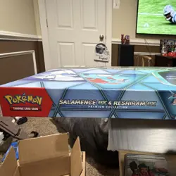 Pokemon Salamence ex & Reshiram ex Premium Collection Box English - Image 3