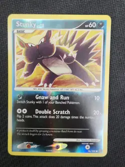 Pokemon Stunky 76/100 Reverse Holo Diamond & Pearl Stormfront - Image 1